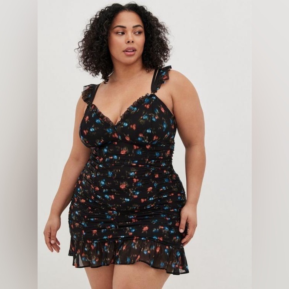 NWT Torrid Curve Black And Blue Ruched Mesh Ruffle Chemise Size 4X